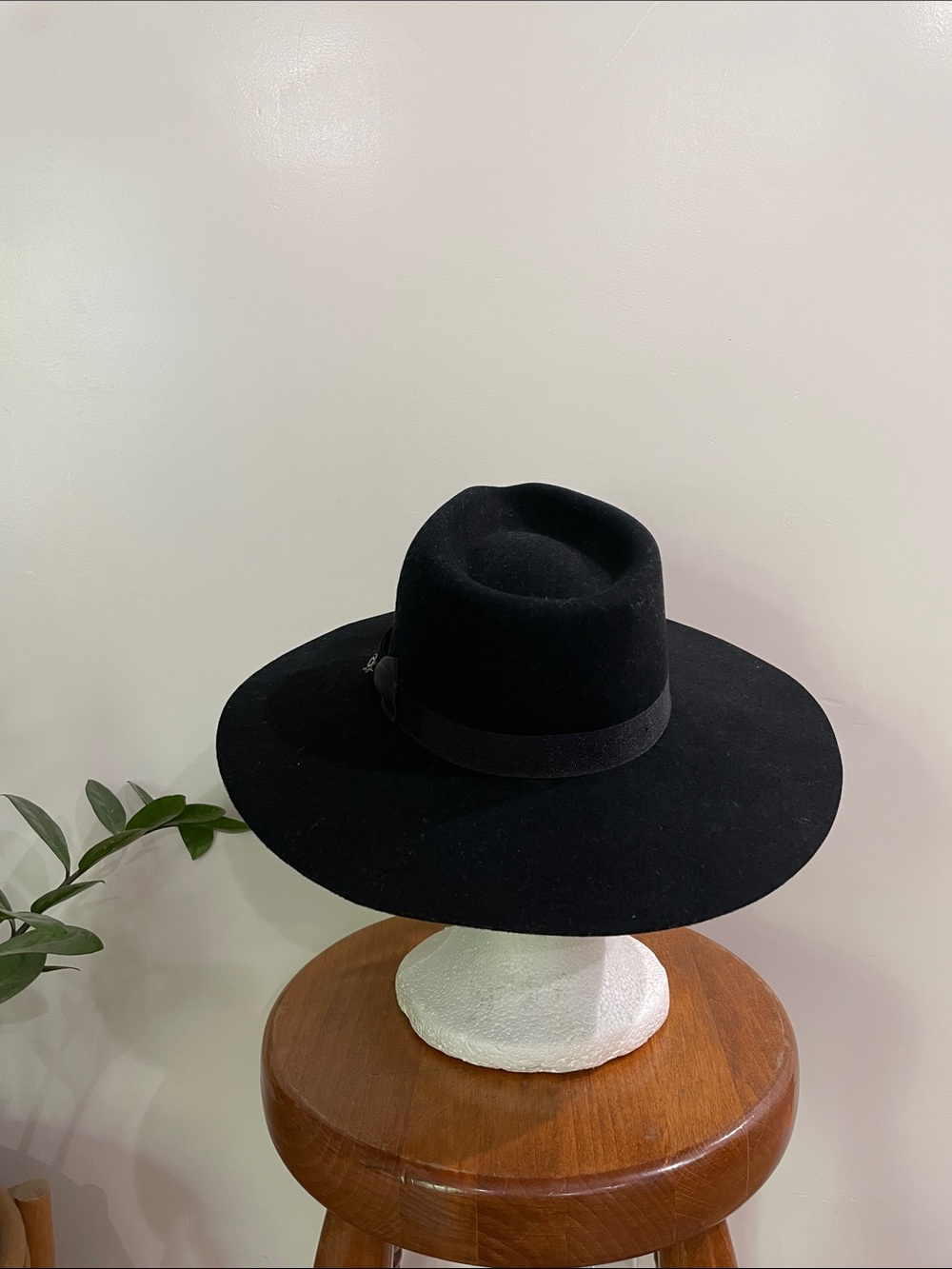 Charlie 1 Horse Highway Hat - Picture 6 of 14